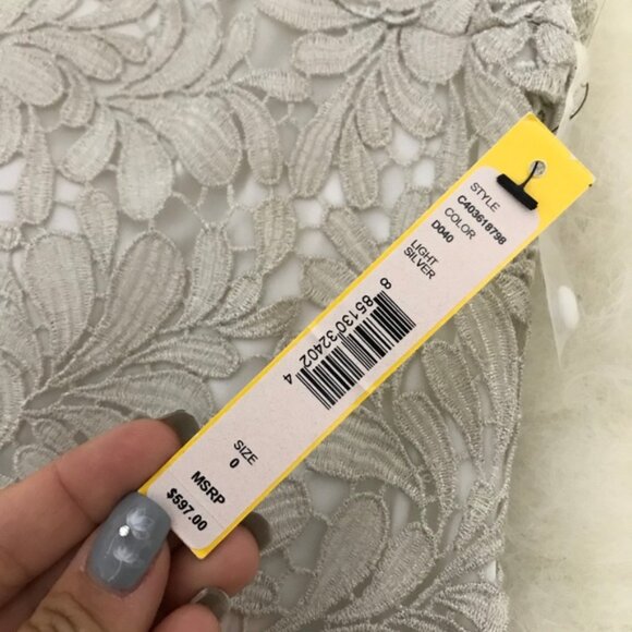 Alice + Olivia Clover Lace Dress - Picture 8 of 8